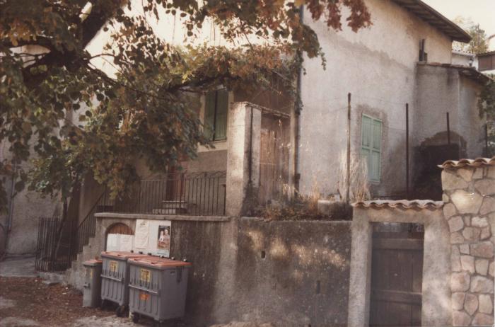 [VIDE]